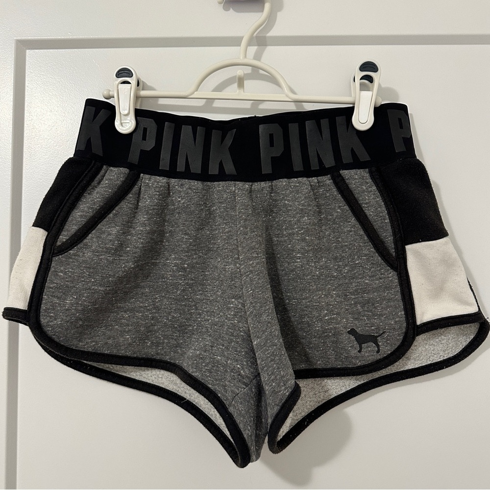 PINK by Victoria’s Secret Campus Shorts Track Shorts Size Small Women’s